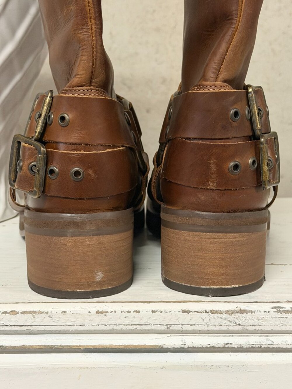 DINGO Harlee Harness Leather Round Toe Boots - Size 7 - Picture 6 of 8